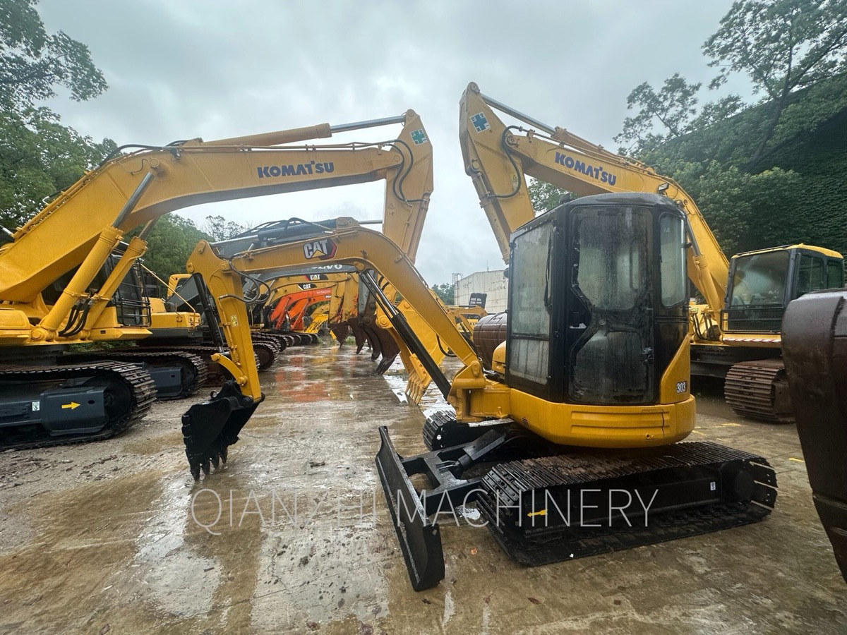 Caterpillar 303 used excavator